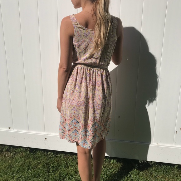 women’s summer dress worn once - Picture 2 of 5